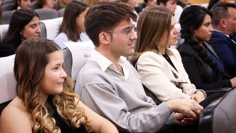 Alumnes del Màster de l'Advocacia 2022/23 a la seva graduació